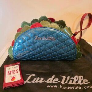 Lux de Ville Taco with coin Purse
